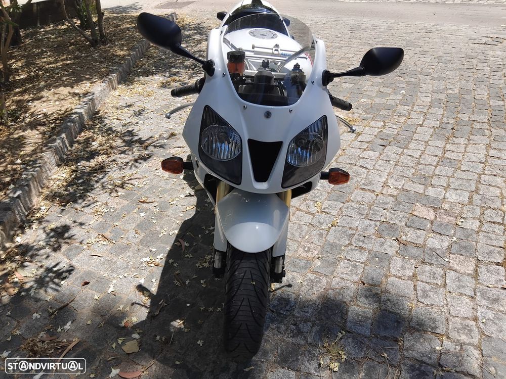Honda VTR SP02 - 8