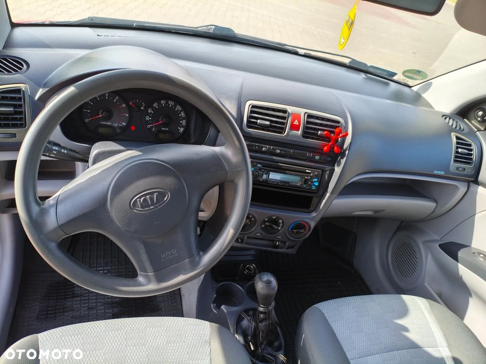 Kia Picanto 1.1 - 7