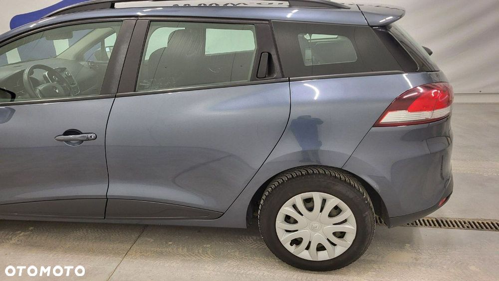 Renault Clio - 9
