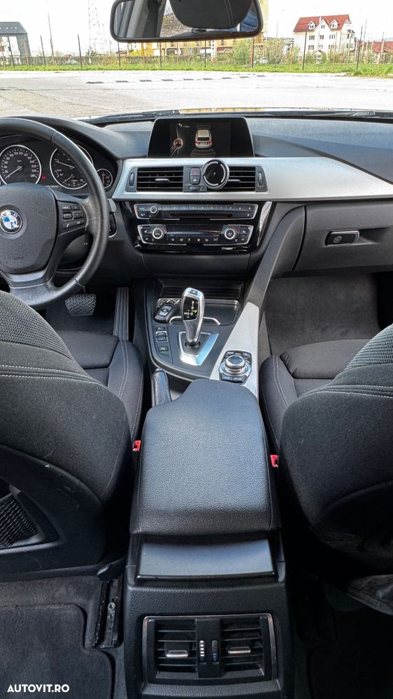 BMW Seria 3 320d Aut. Efficient Dynamics Edition - 7