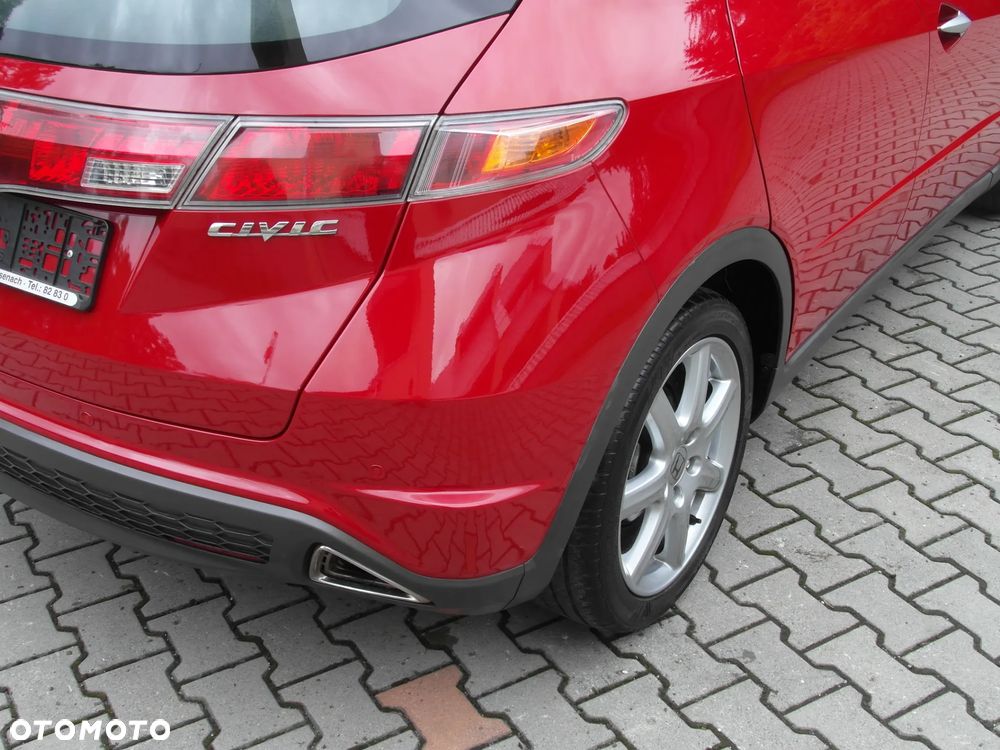 Honda Civic 1.8i-VTEC Sport - 10