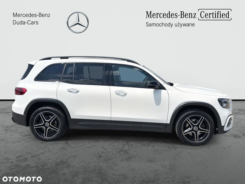 Mercedes-Benz GLB - 7