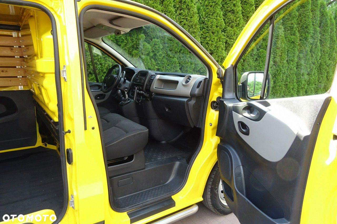 Renault Trafic - 30