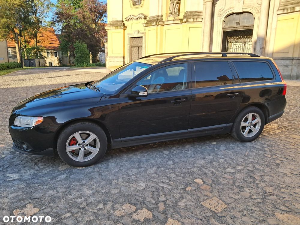 Volvo V70 2.0D Momentum - 5