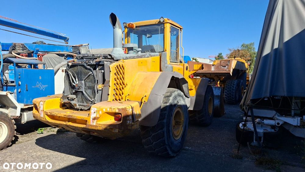 Volvo L 120 E 4X4 - 5