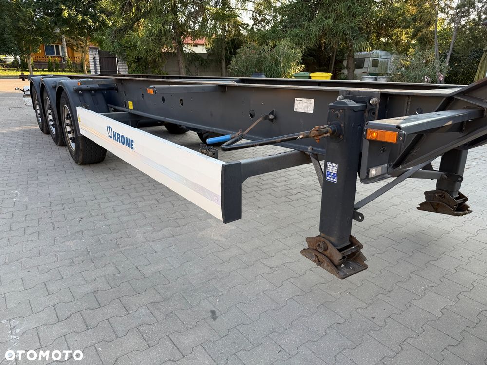 Krone SD 40"-45" / 4100 kg / lekka / sprowadzona / oś podnoszona / Podkontenerowa / pod kontenerowa - 13