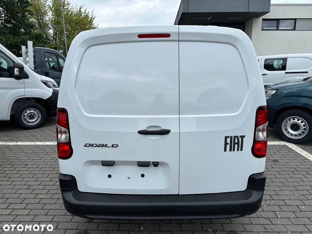 Fiat Doblo załogowy 5-osób - 6