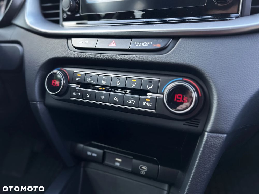 Kia Ceed 1.5 T-GDI L - 24
