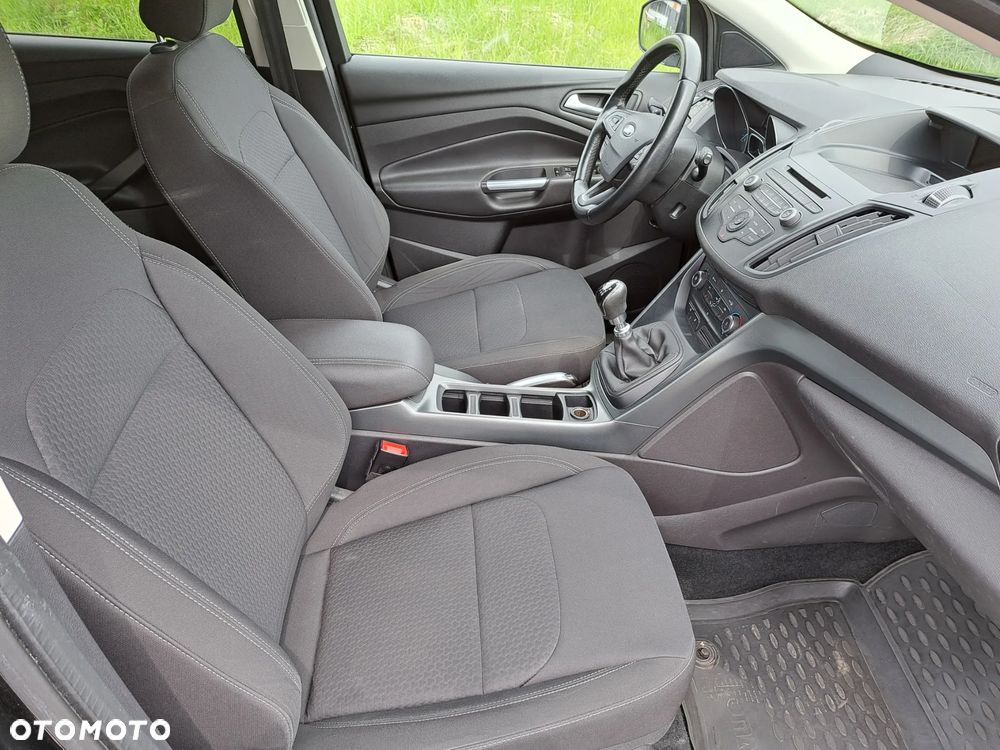 Ford Kuga - 18