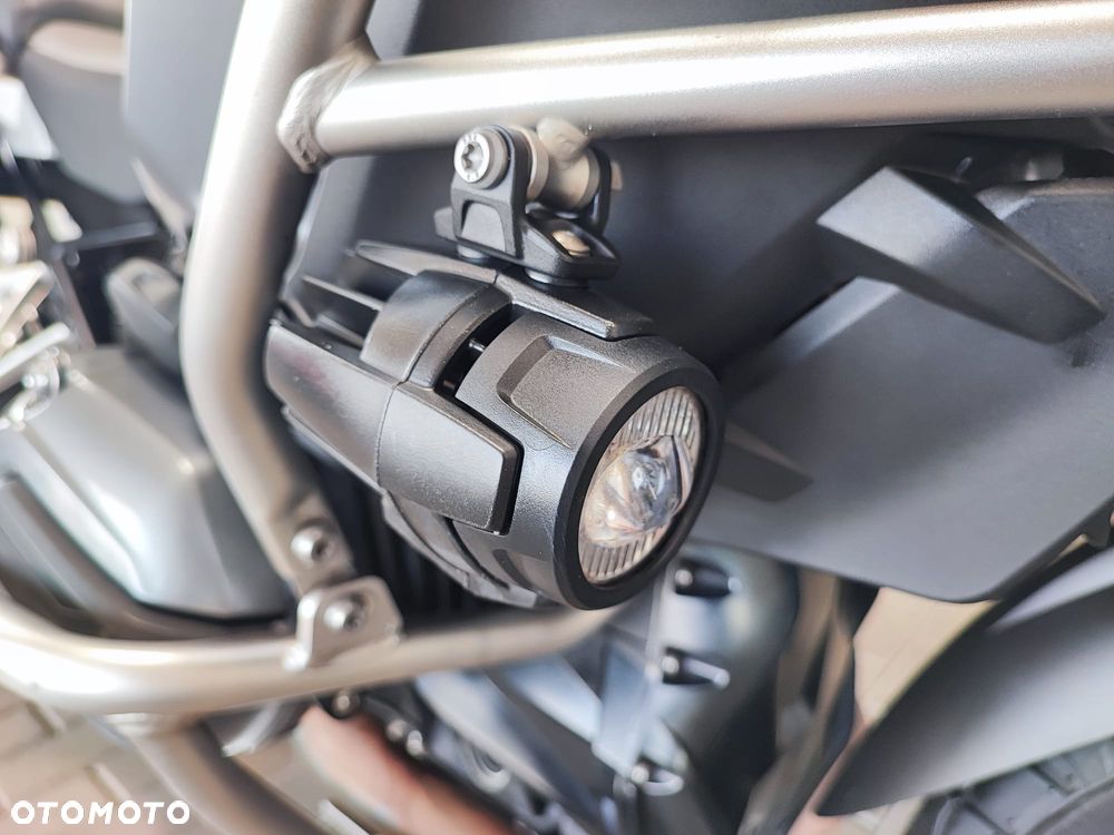 BMW R - 25