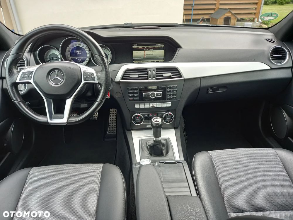 Mercedes-Benz Klasa C - 21