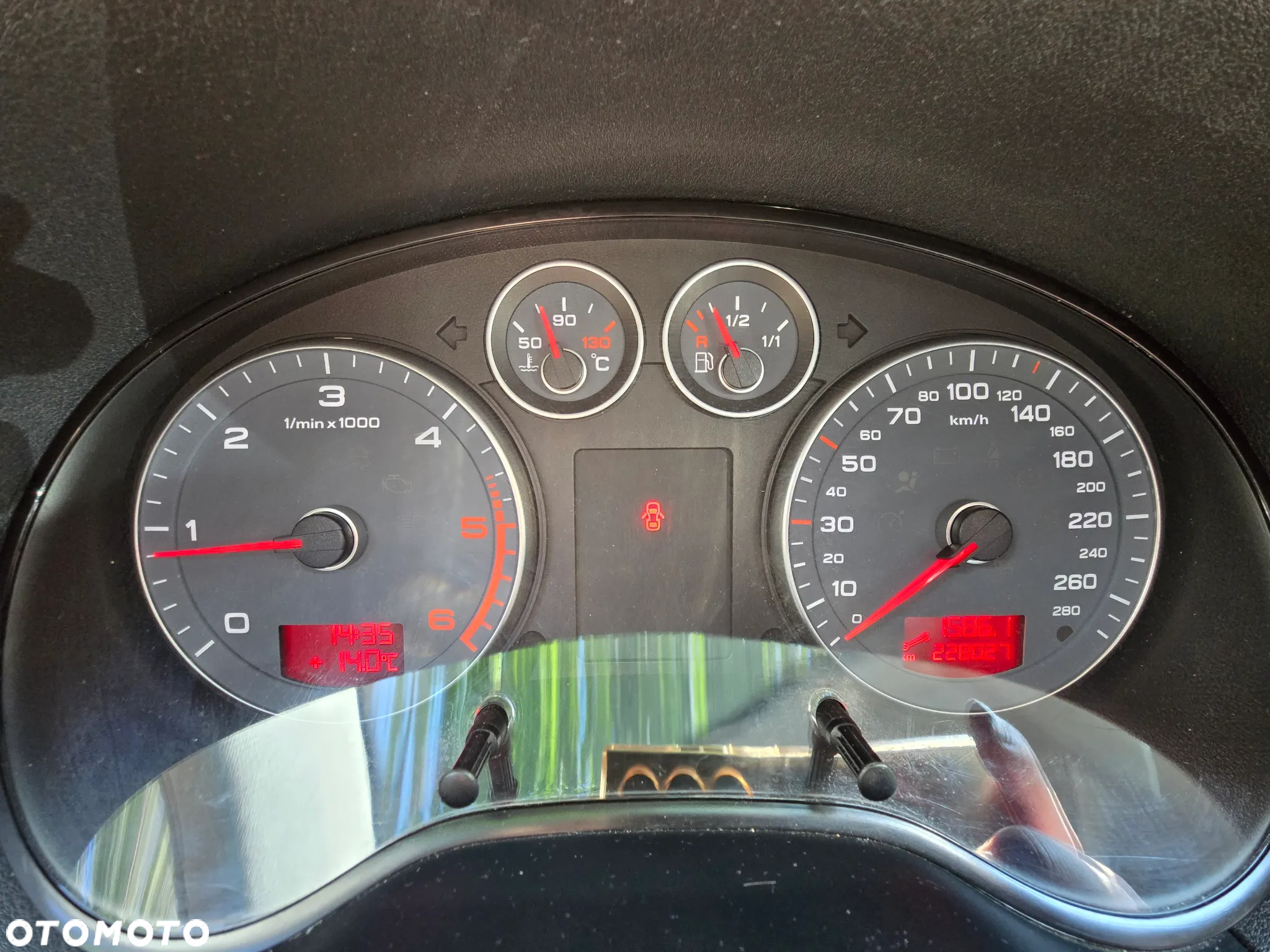Audi A3 1.6 TDI DPF Ambiente - 9