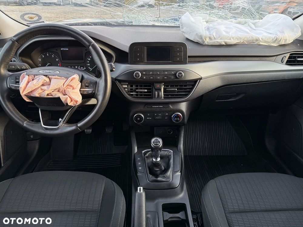 Ford Focus Hatchback 18-21 - 15