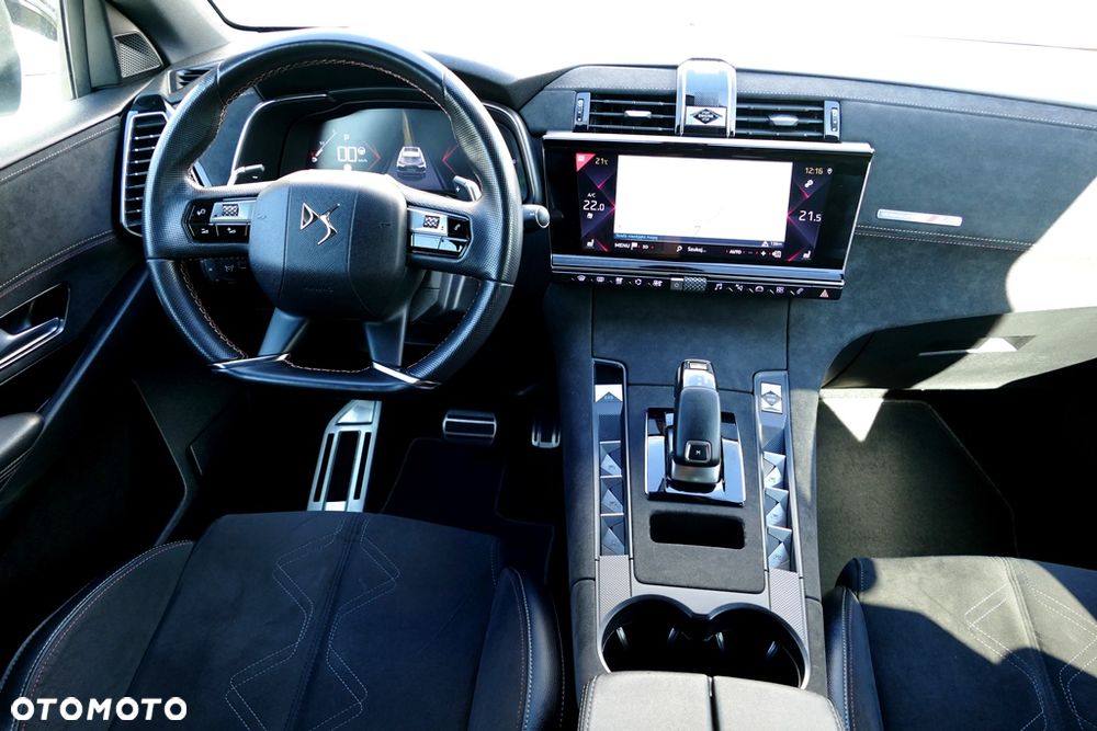 DS Automobiles DS 7 Crossback 1.5 BlueHDi Bastille + - 22