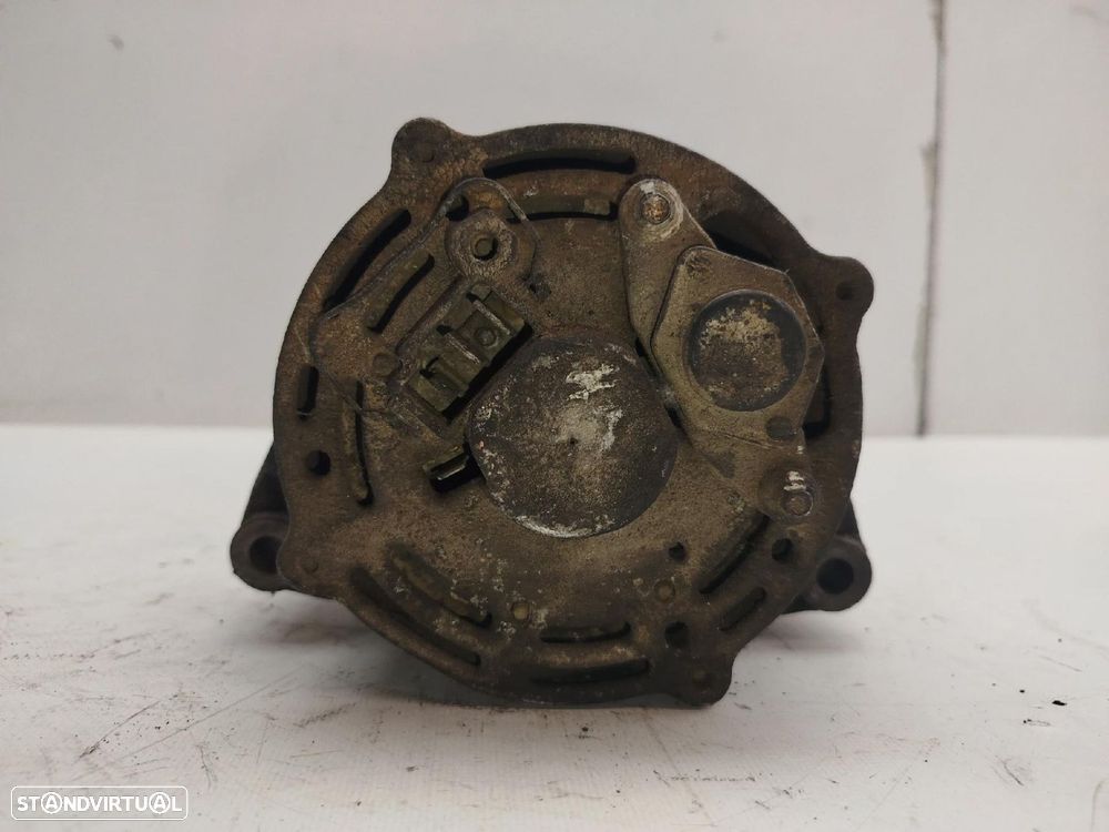Alternador MERCEDES-BENZ 190 (W201) - 4