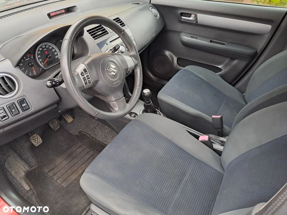 Suzuki Swift 1.3 Comfort - 5
