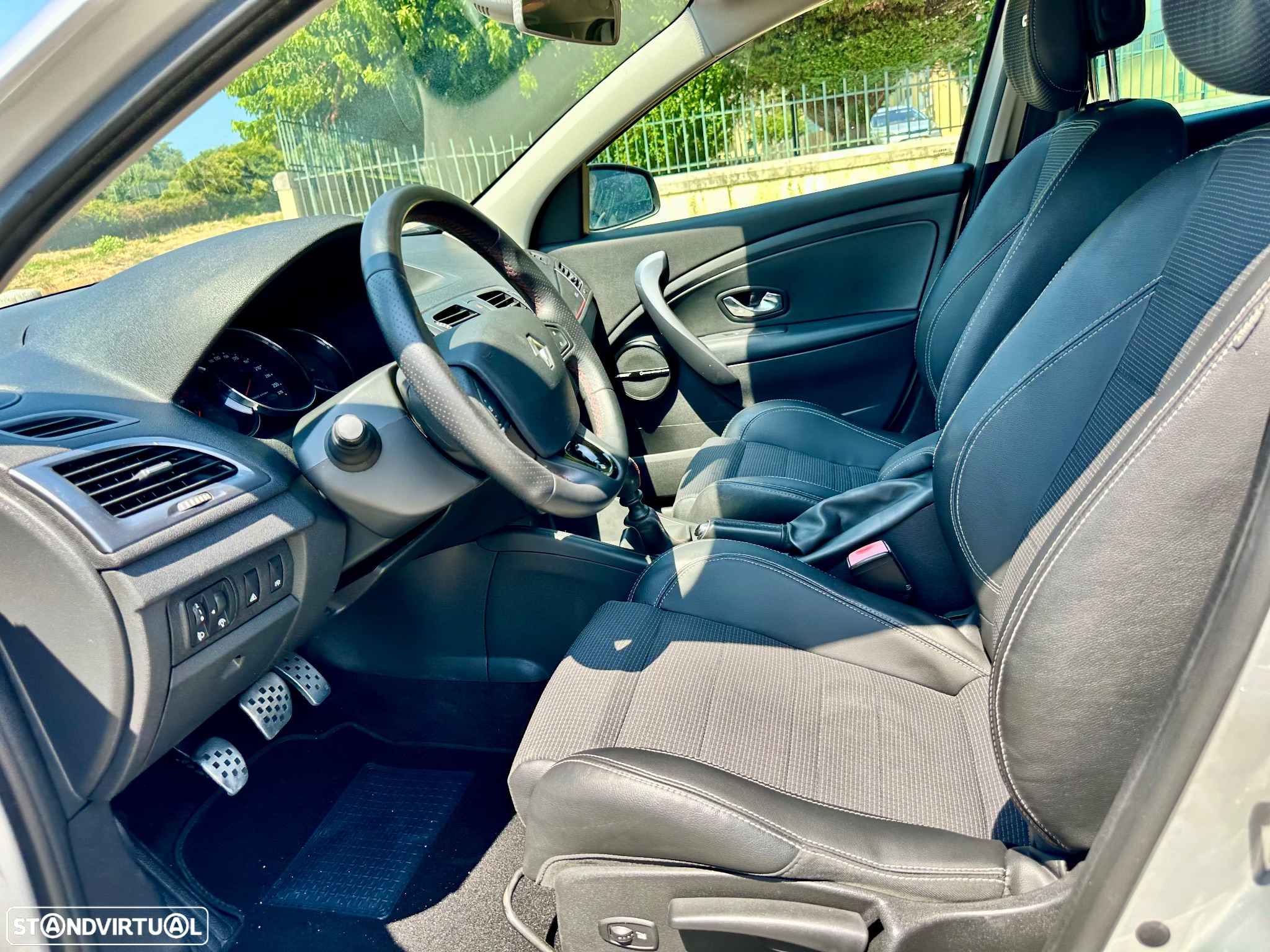 Renault Mégane Sport Tourer 1.5 dCi GT Line - 21