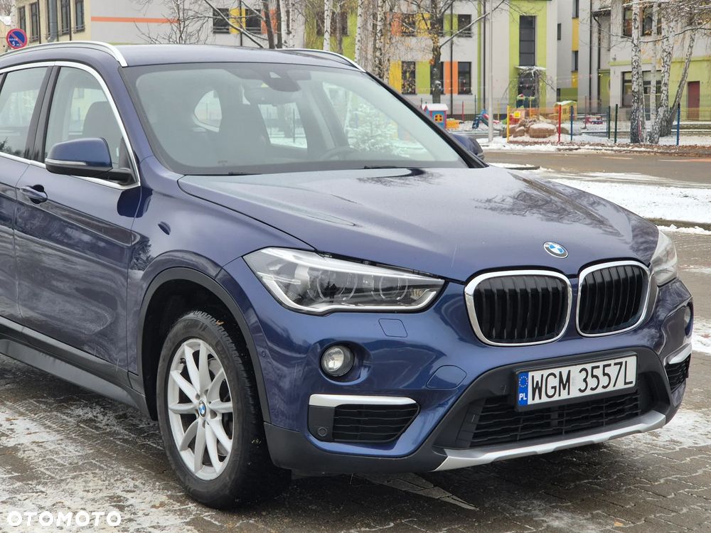 BMW X1 xDrive20d - 10