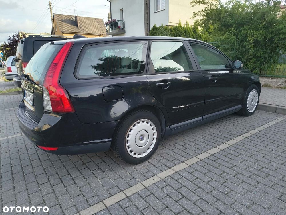 Volvo V50 - 3