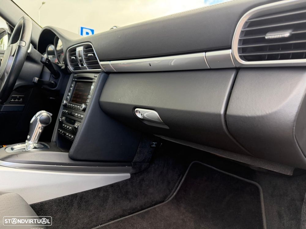 Porsche 911 (997) Carrera 4 S PDK - 15