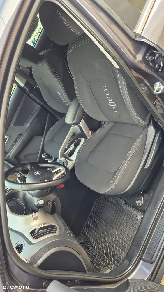Kia Sportage 1.6 GDI Business Line M 2WD - 17