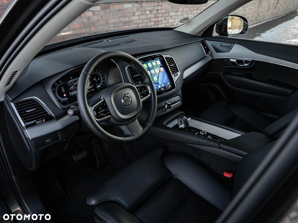 Volvo XC 90 - 21