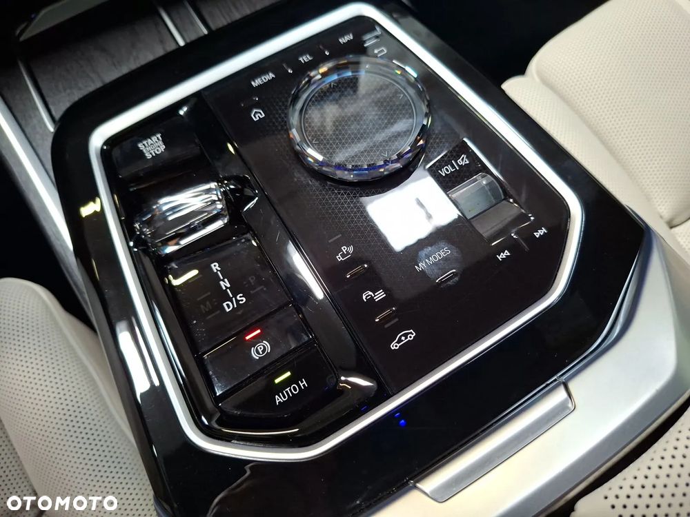 BMW Seria 7 740d xDrive mHEV M Sport sport - 16