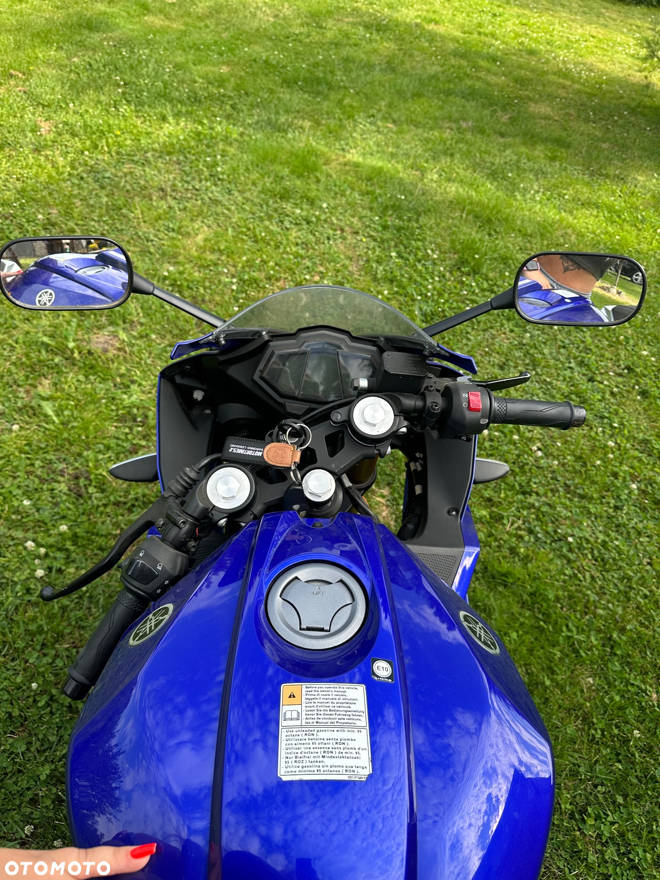 Yamaha YZF - 6