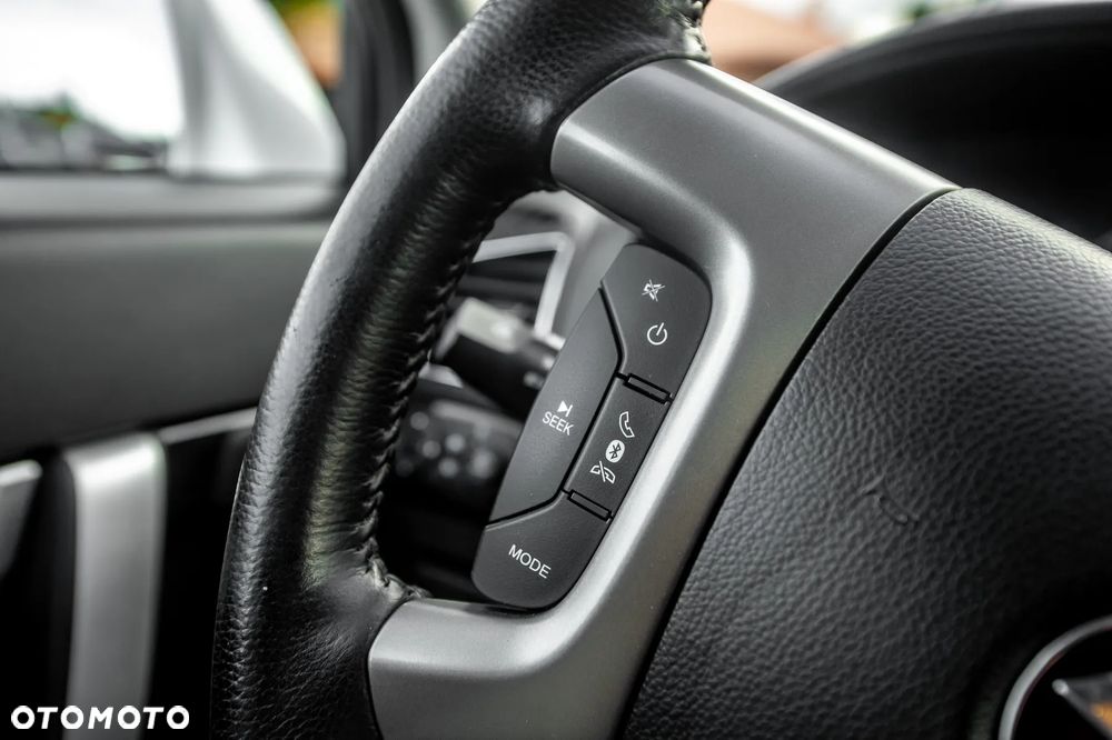 Chevrolet Captiva 2.4 AWD Automatik LT+ - 33