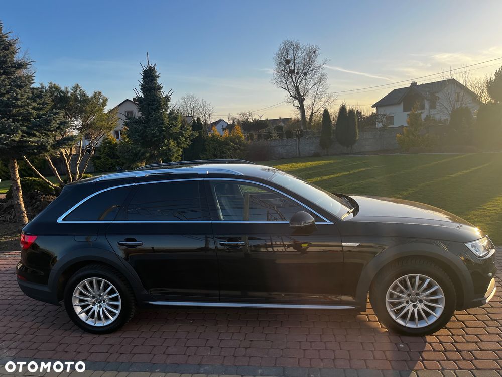 Audi A4 Allroad - 13