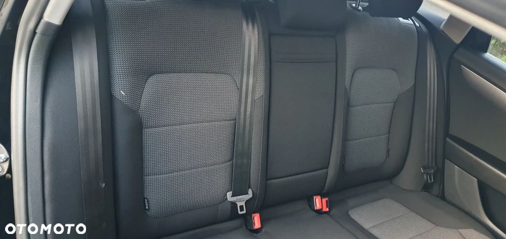 Volkswagen Passat 2.0 TDI Comfortline Optimum DSG - 32