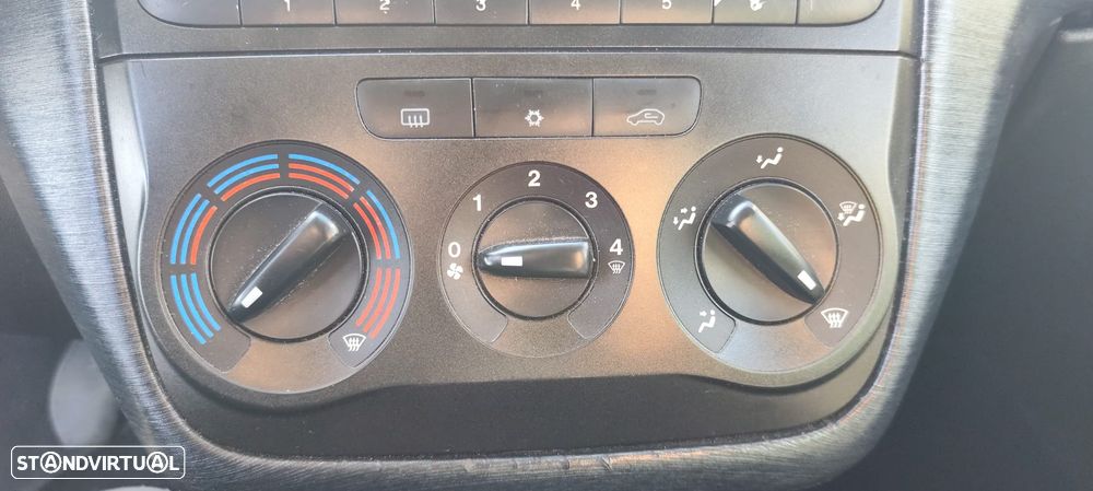 Fiat Grande Punto 1.3 M-Jet Sport - 14