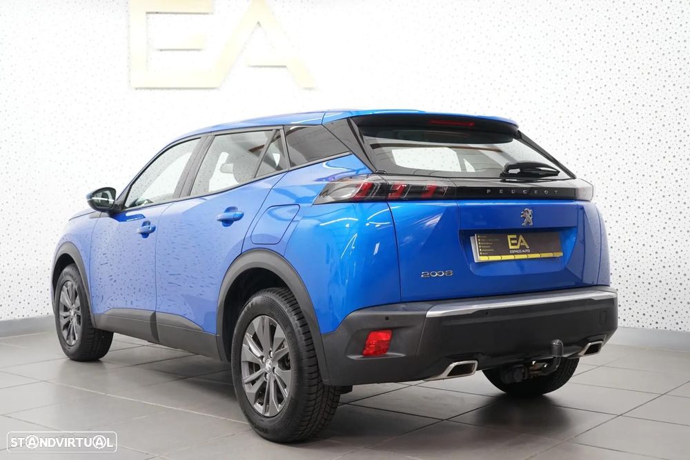 Peugeot 2008 1.2 PureTech Allure Pack - 4