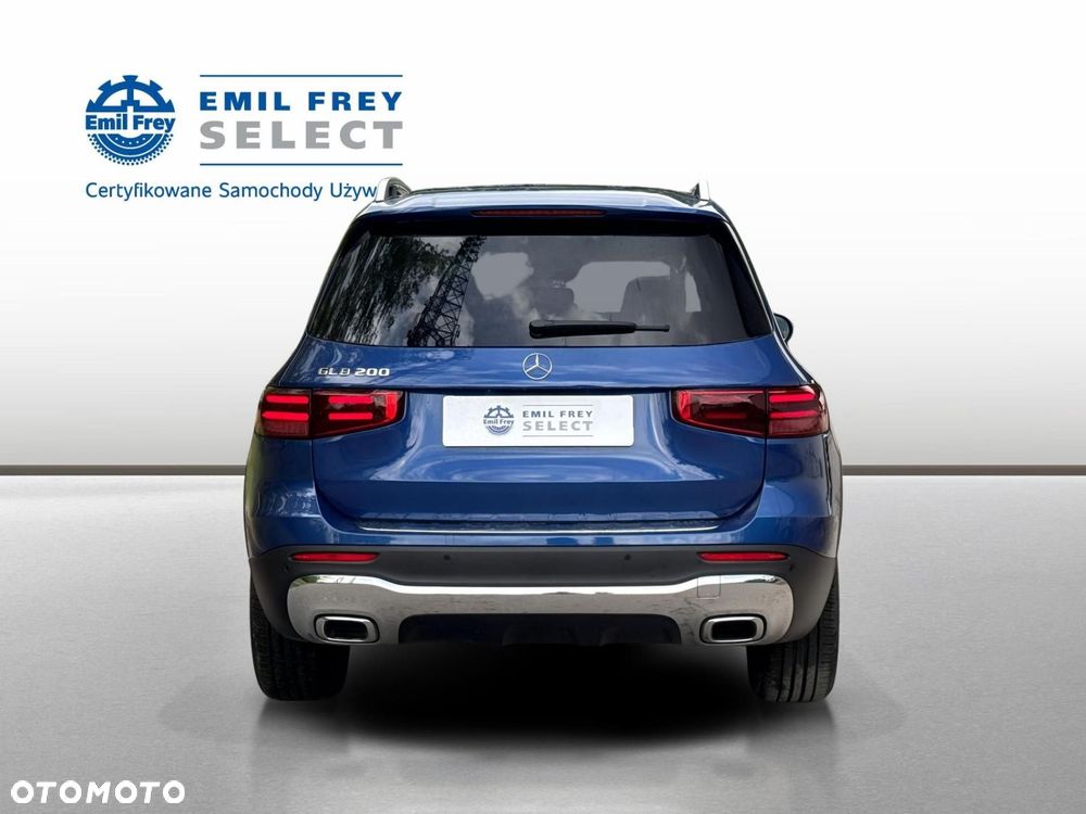 Mercedes-Benz GLB - 5