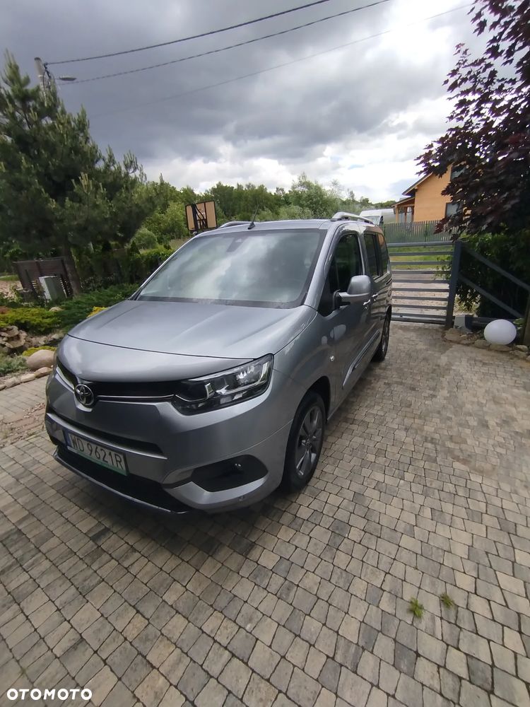 Toyota Proace City Verso 1.5 D-4D Family - 2