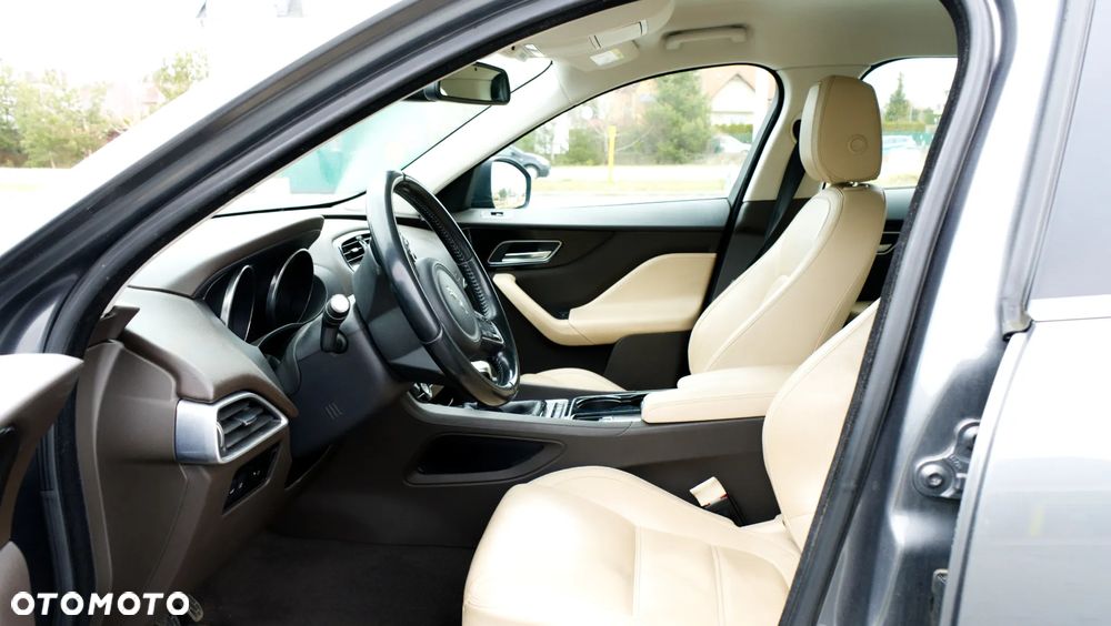 Jaguar F-Pace 2.0 i4D AWD Prestige - 7