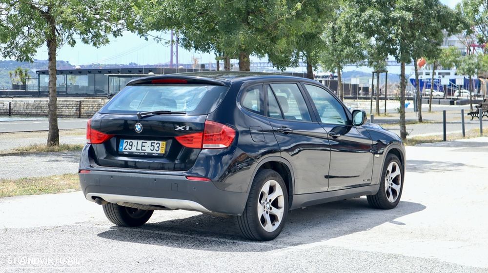 BMW X1 18 d sDrive Auto - 14