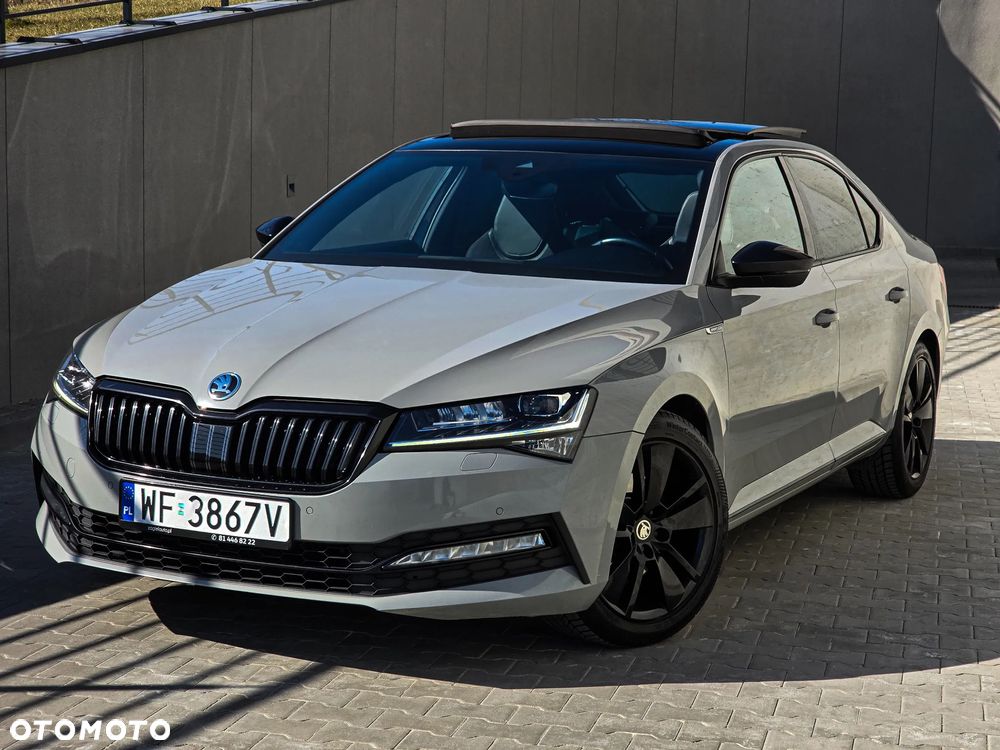 Skoda Superb 2.0 TDI SCR Sportline DSG - 1