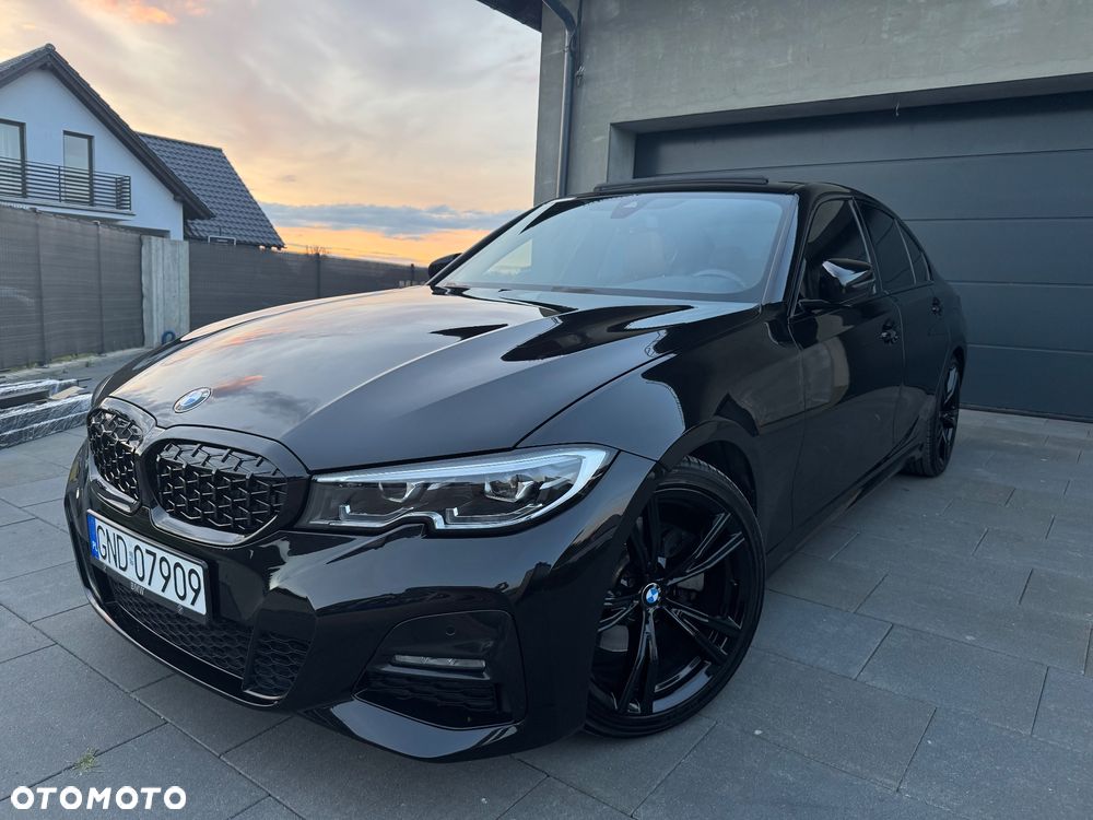 BMW Seria 3 330i M Sport - 3