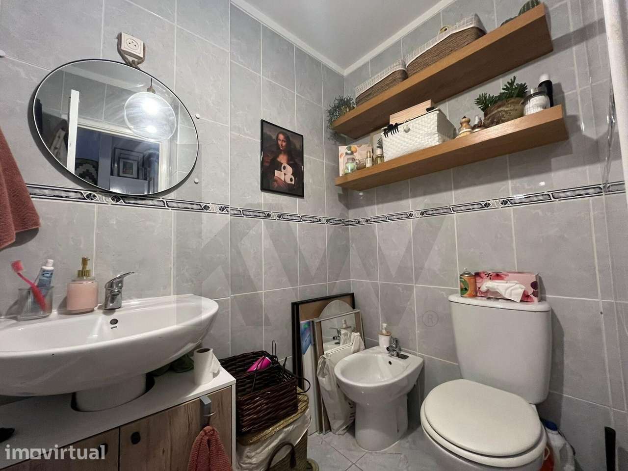 Apartamento T0 com localização estratégica em Queluz - Grande imagem: 2/22