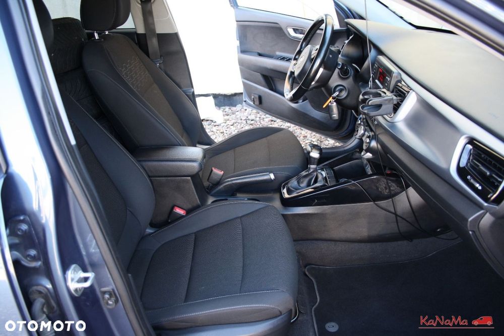 Kia Rio - 29