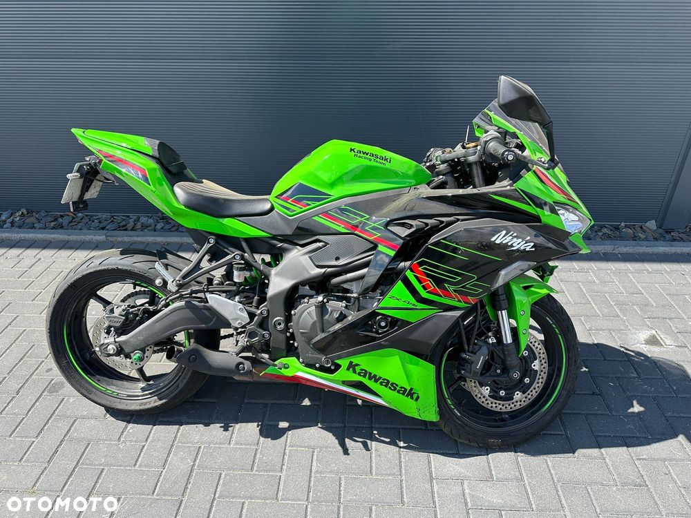 Kawasaki ZX - 5