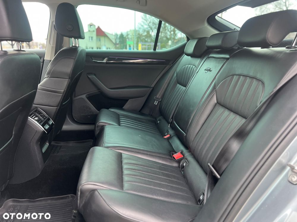 Skoda Superb 2.0 TDI SCR 4x4 L&K DSG - 22