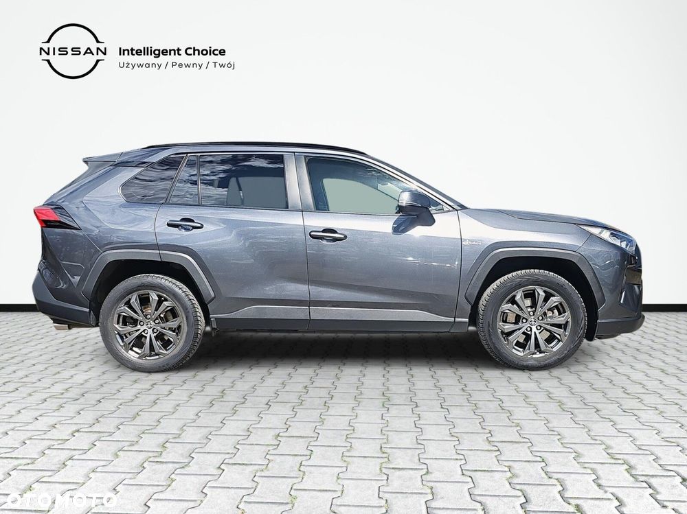 Toyota RAV4 - 5