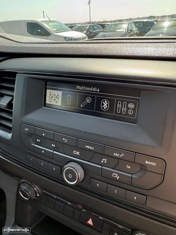 Peugeot Expert 1.5 BlueHDi L2H1 Semi-Vidrado - 13