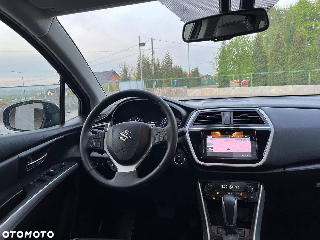 Suzuki SX4 S-Cross 1.4 T Premium 4WD - 16