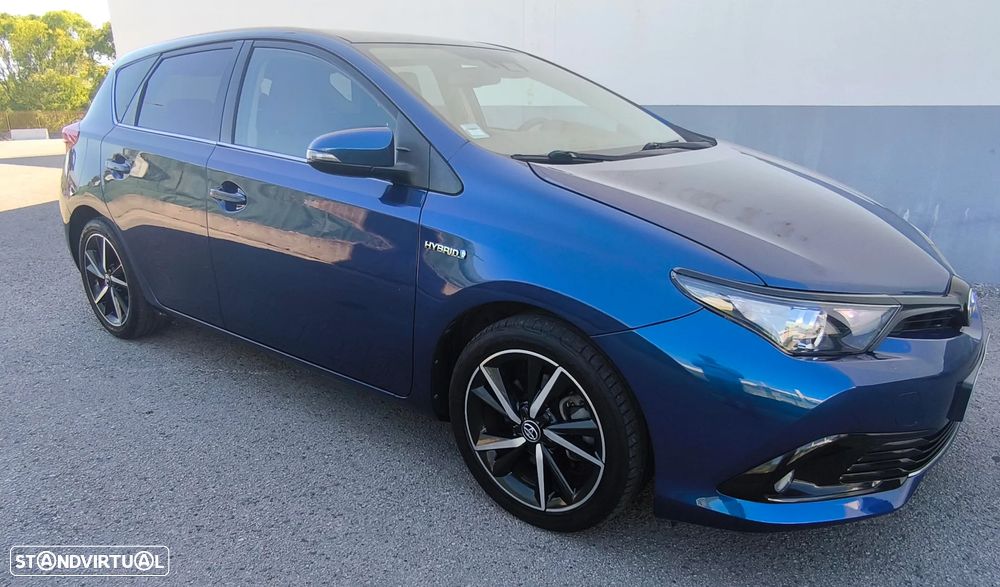 Toyota Auris 1.8 HSD Comfort +P.Sport+Navi - 1