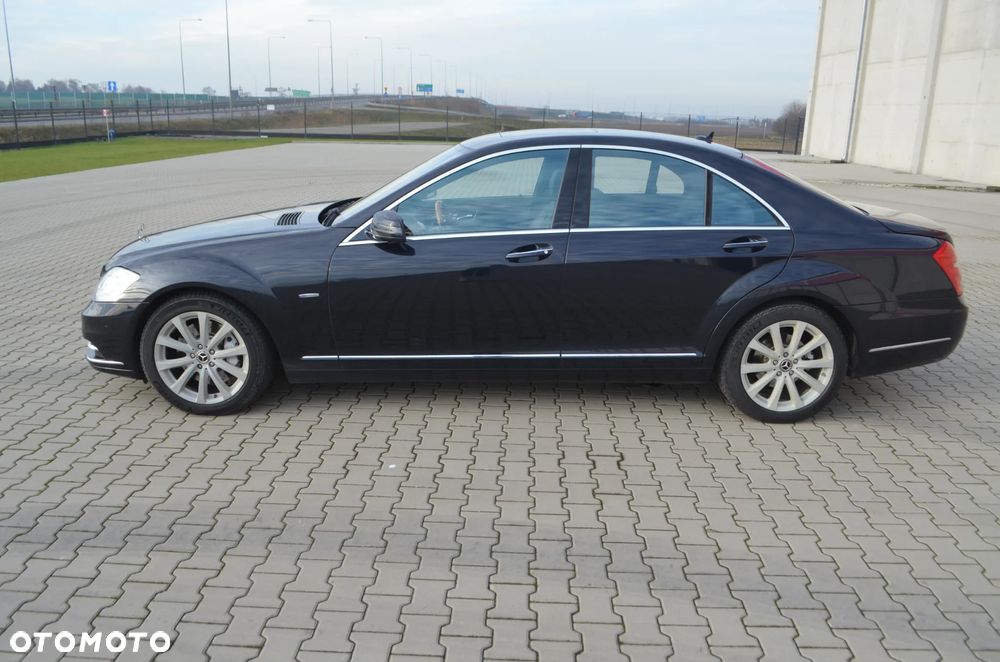 Mercedes-Benz Klasa S 350 CDI 4Matic DPF 7G-TRONIC BlueEFFICIENCY - 3