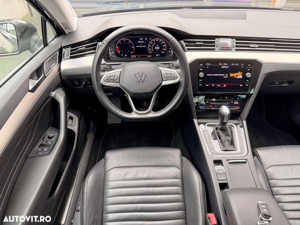 Volkswagen Passat 2.0 TDI DSG Highline - 30