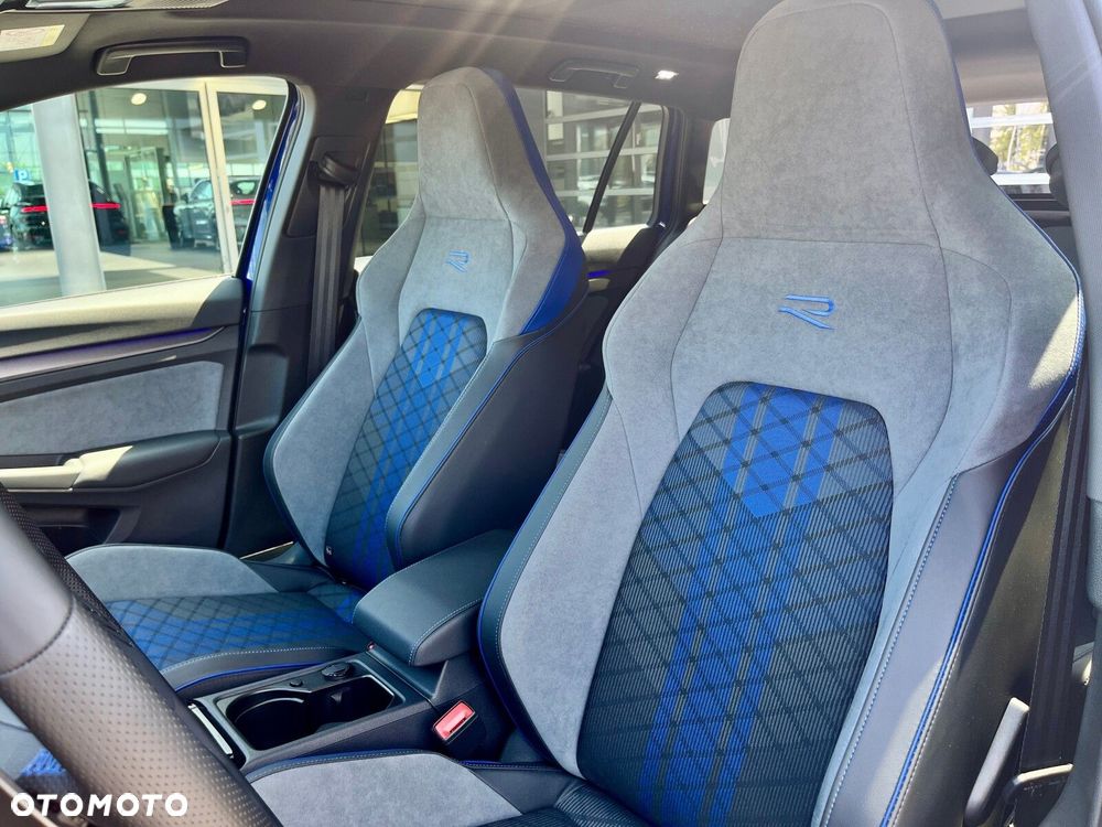 Volkswagen Golf Variant - 18